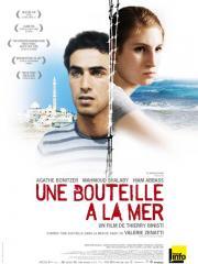Une Bouteille A La Mer  